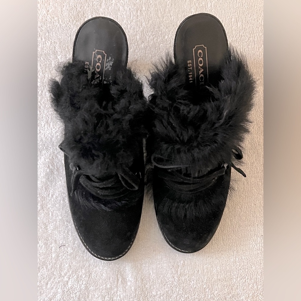 COACH Kristy Black  Suede And Fur Slide On Clogs/Mules Heels Sz 8 B - Picture 4 of 6